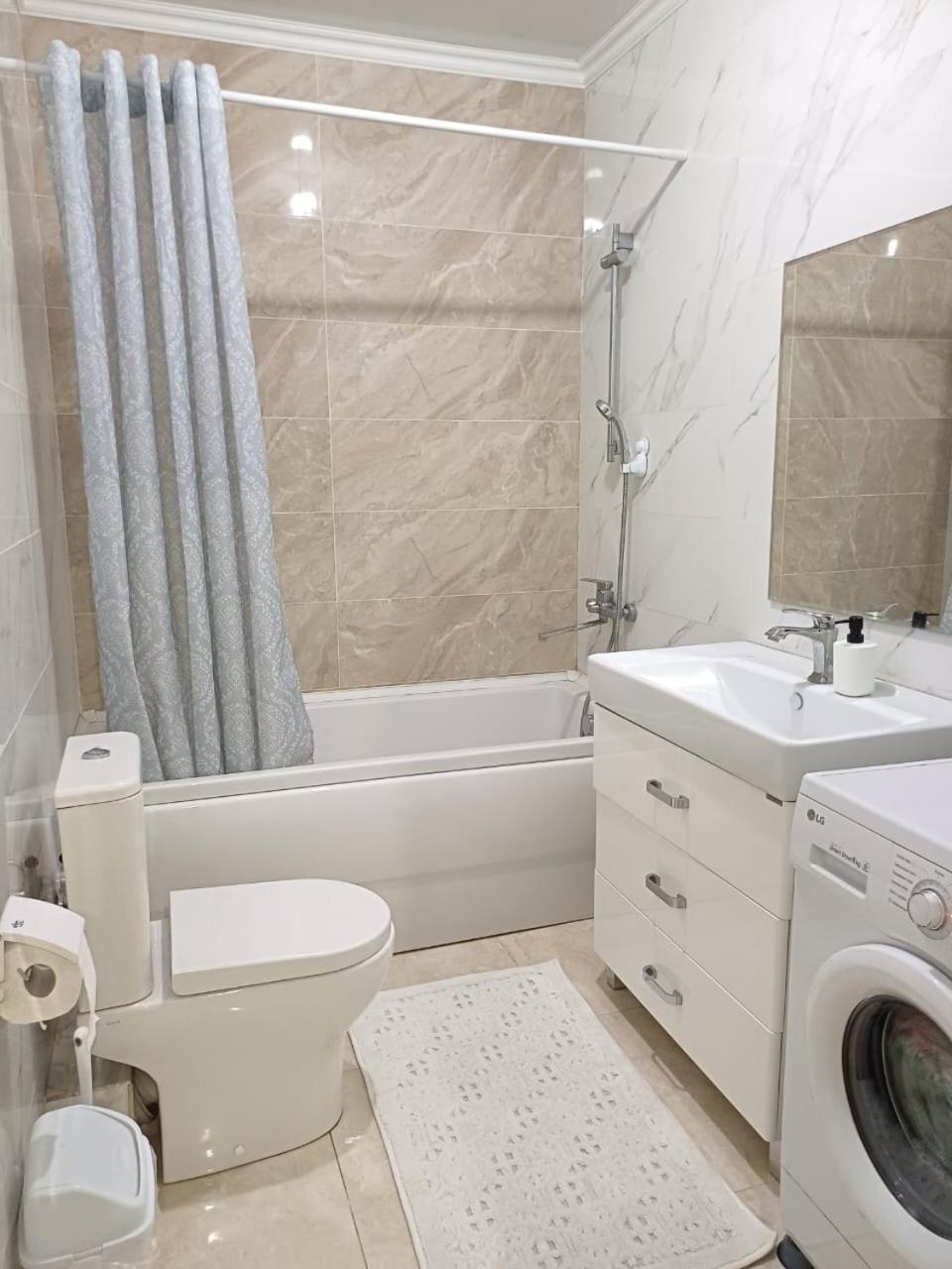 Apartamento Ecohouse Bishkek Exterior foto