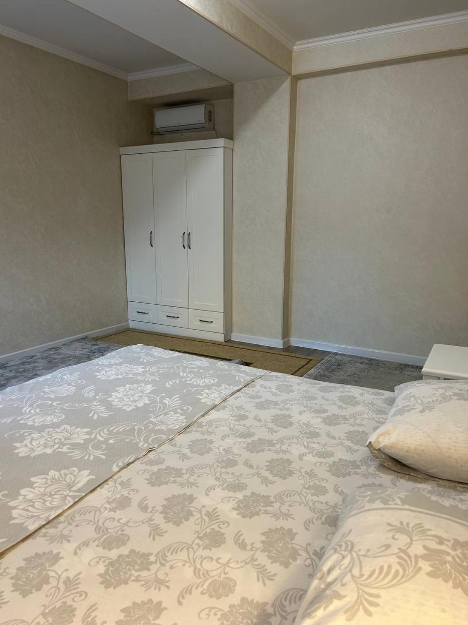 Apartamento Ecohouse Bishkek Exterior foto