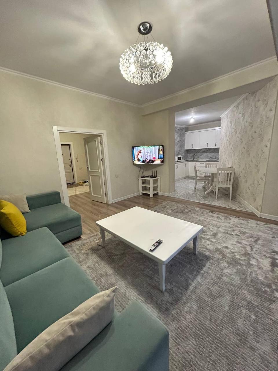 Apartamento Ecohouse Bishkek Exterior foto